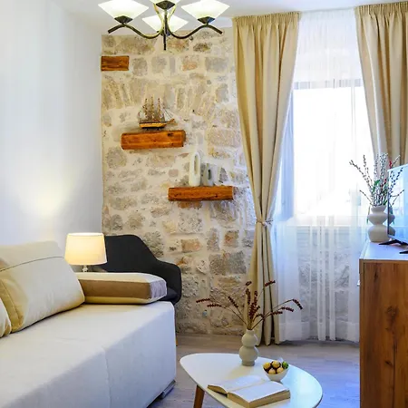 Apartman Festum *